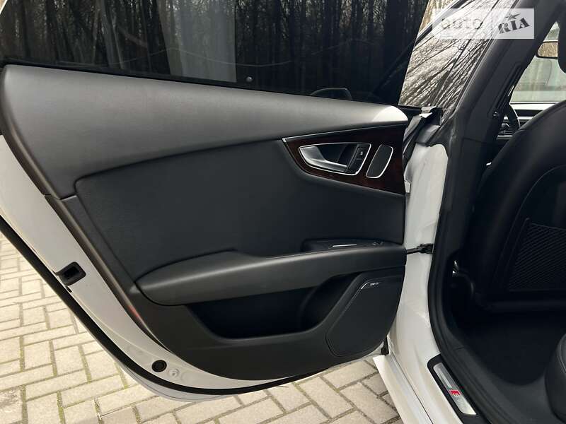 Лифтбек Audi A7 Sportback 2015 в Виннице