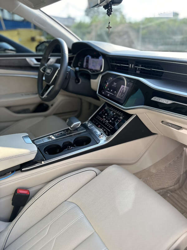 Лифтбек Audi A7 Sportback 2018 в Львове