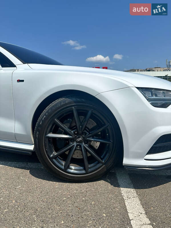 Лифтбек Audi A7 Sportback 2014 в Николаеве