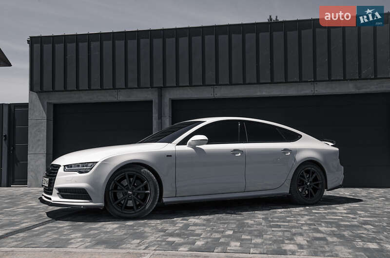 Лифтбек Audi A7 Sportback 2014 в Николаеве
