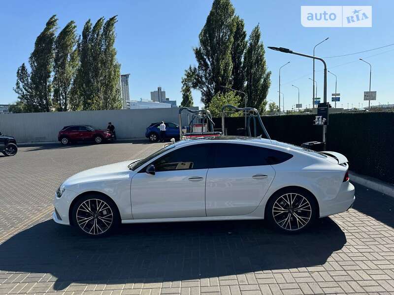 Лифтбек Audi A7 Sportback 2015 в Киеве