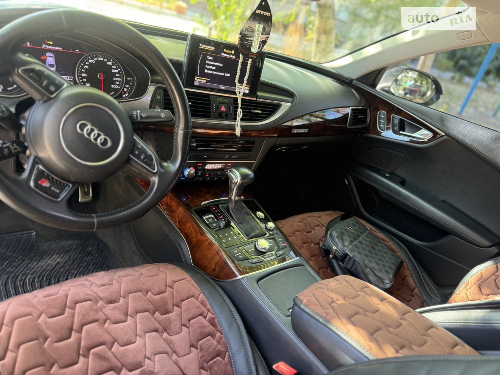 2010 Audi A7 - мініатюра 2