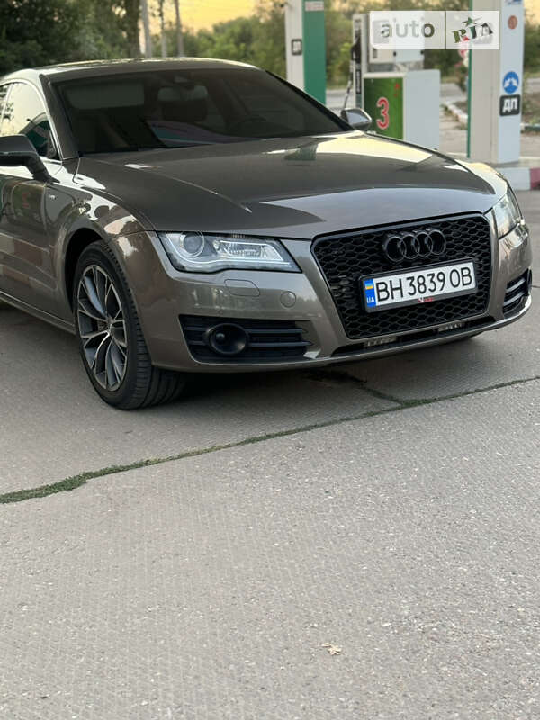 Ліфтбек Audi A7 Sportback 2010 в Болграді фото 12 Ліфтбек Audi A7 Sportback 2010 в Болграді