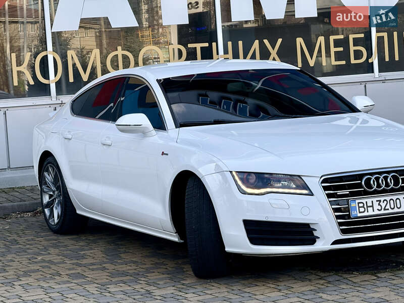 Лифтбек Audi A7 Sportback 2011 в 