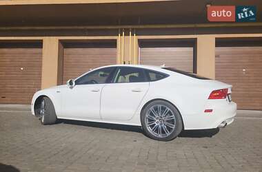 Лифтбек Audi A7 Sportback 2013 в 