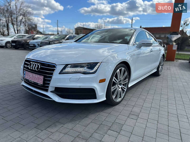 Лифтбек Audi A7 Sportback 2013 в 