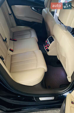 Лифтбек Audi A7 Sportback 2013 в 