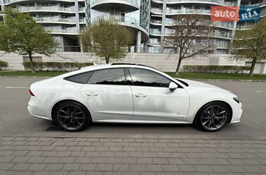 Лифтбек Audi A7 Sportback 2018 в 