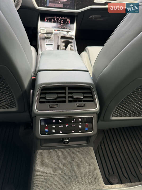 Ліфтбек Audi A7 Sportback 2018 в Києві фото 14 Ліфтбек Audi A7 Sportback 2018 в Києві