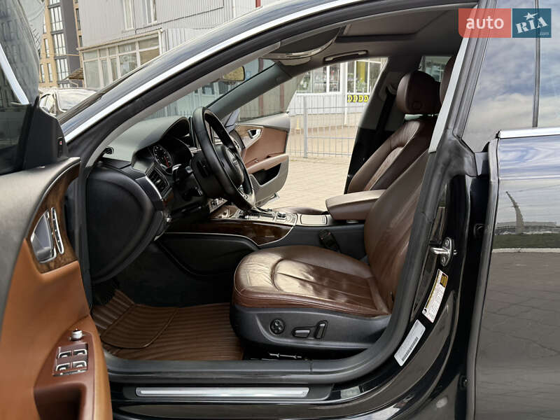 Лифтбек Audi A7 Sportback 2012 в Хмельницком