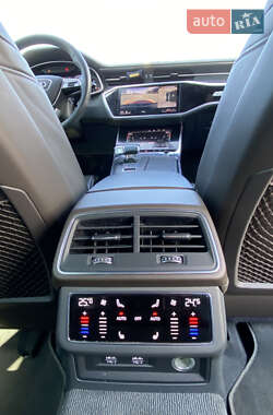 Лифтбек Audi A7 Sportback 2020 в 