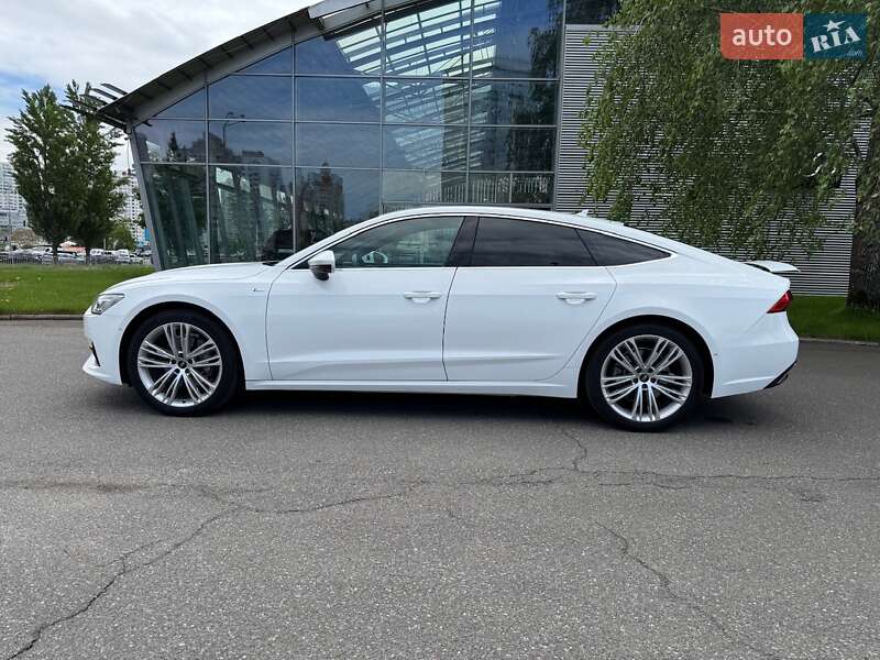 Лифтбек Audi A7 Sportback 2021 в Киеве