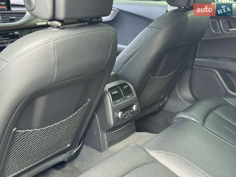 Лифтбек Audi A7 Sportback 2015 в Виннице
