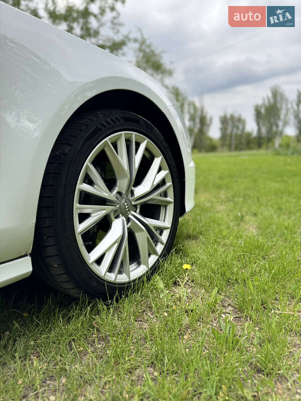 Ліфтбек Audi A7 Sportback 2016 в Кам'янському