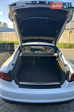 Лифтбек Audi A7 Sportback 2015 в 