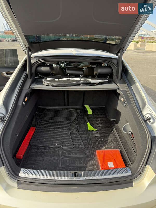 Ліфтбек Audi A7 Sportback 2014 в Києві фото 22 Ліфтбек Audi A7 Sportback 2014 в Києві