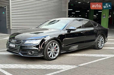 Ліфтбек Audi A7 Sportback 2011 в 