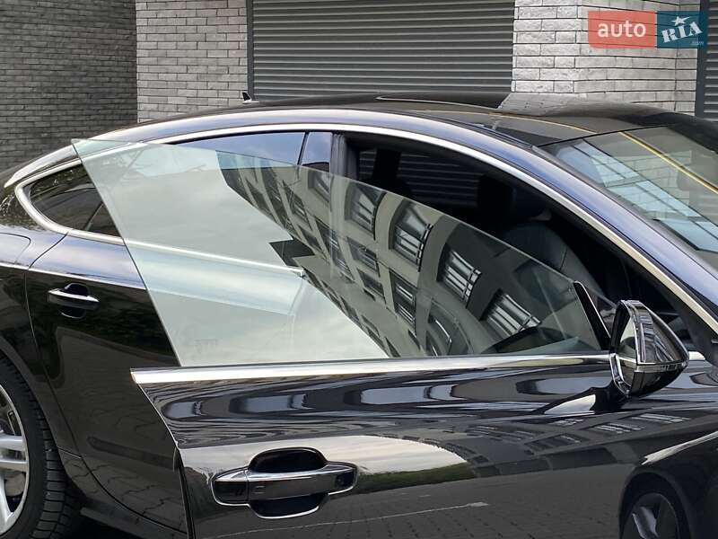 Лифтбек Audi A7 Sportback 2013 в Хмельницком