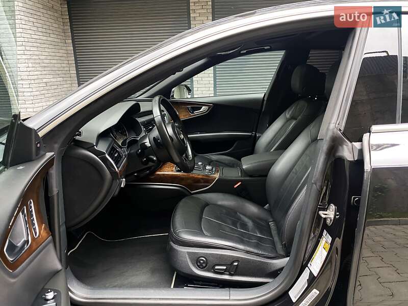 Лифтбек Audi A7 Sportback 2013 в Хмельницком