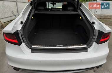 Лифтбек Audi A7 Sportback 2013 в 
