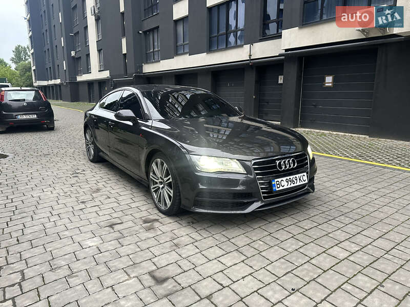 Лифтбек Audi A7 Sportback 2012 в 