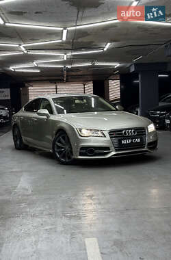 Лифтбек Audi A7 Sportback 2011 в 