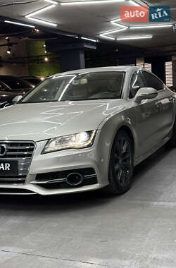 Лифтбек Audi A7 Sportback 2011 в 
