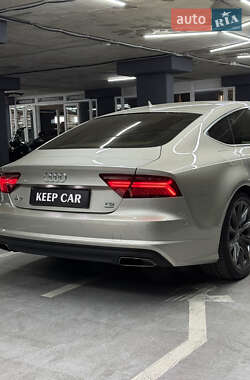Лифтбек Audi A7 Sportback 2011 в 