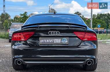 Лифтбек Audi A7 Sportback 2012 в 