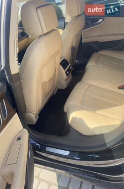 Лифтбек Audi A7 Sportback 2013 в 