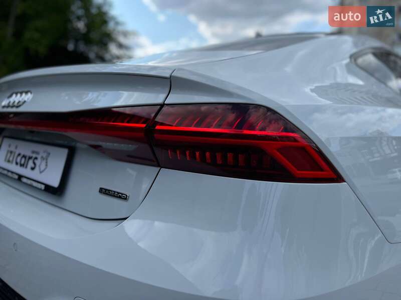 Лифтбек Audi A7 Sportback 2018 в Львове