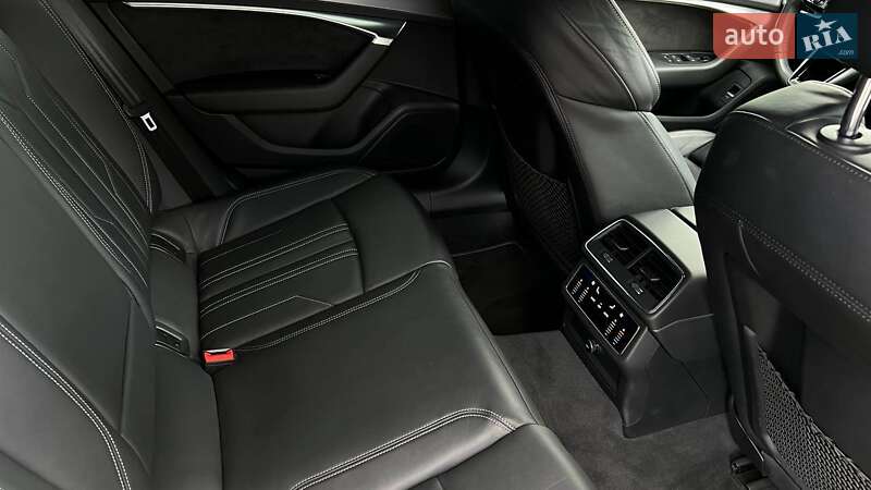 Лифтбек Audi A7 Sportback 2018 в Львове