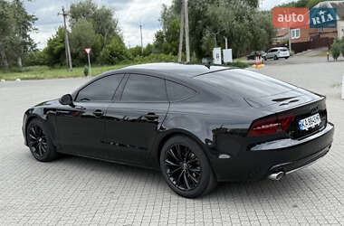 Лифтбек Audi A7 Sportback 2011 в 