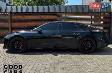 Лифтбек Audi A7 Sportback 2022 в 