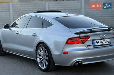 Лифтбек Audi A7 Sportback 2012 в 