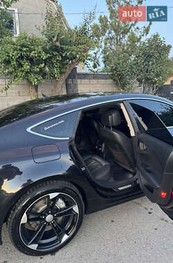 Ліфтбек Audi A7 Sportback 2011 в 