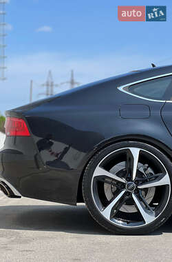 Лифтбек Audi A7 Sportback 2013 в 