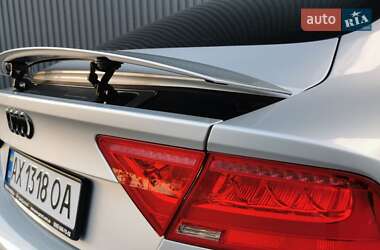 Лифтбек Audi A7 Sportback 2012 в 