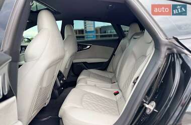 Лифтбек Audi A7 Sportback 2016 в 