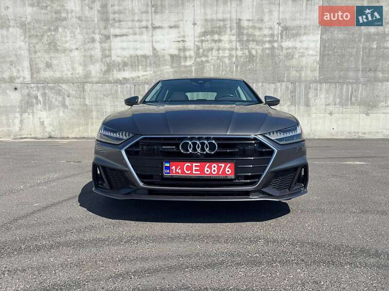 Лифтбек Audi A7 Sportback 2018 в 