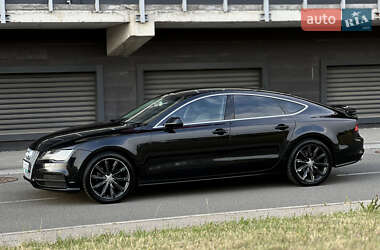 Лифтбек Audi A7 Sportback 2011 в 