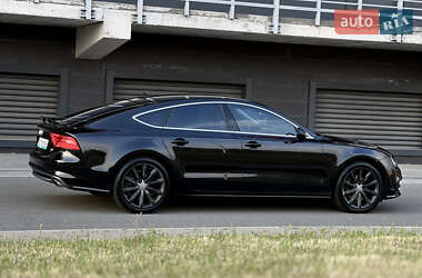Лифтбек Audi A7 Sportback 2011 в 