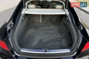 Лифтбек Audi A7 Sportback 2011 в 