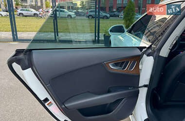 Лифтбек Audi A7 Sportback 2014 в 