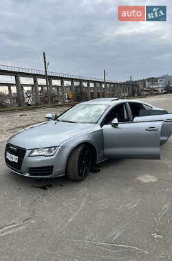Лифтбек Audi A7 Sportback 2012 в 