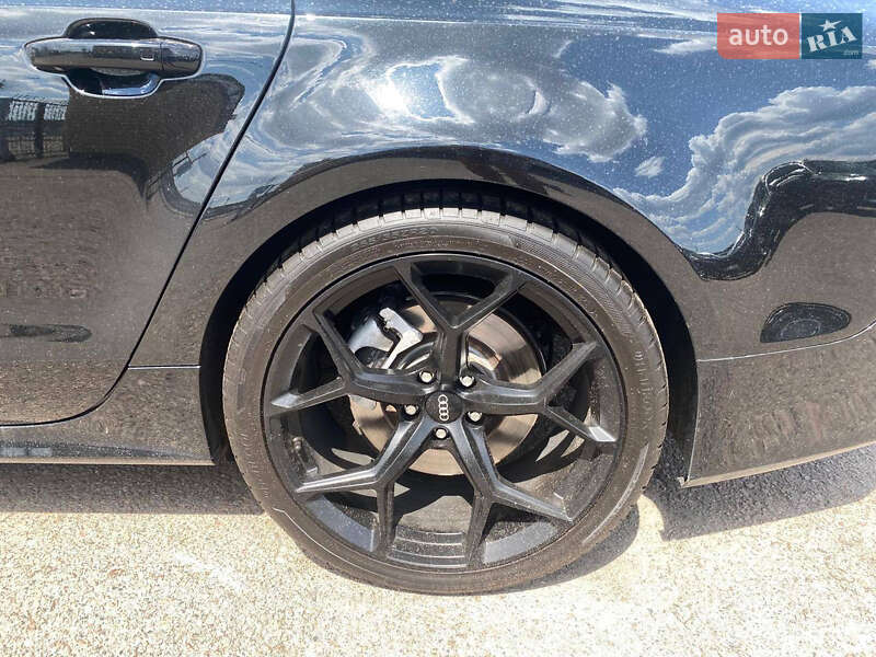 Лифтбек Audi A7 Sportback 2016 в Киеве