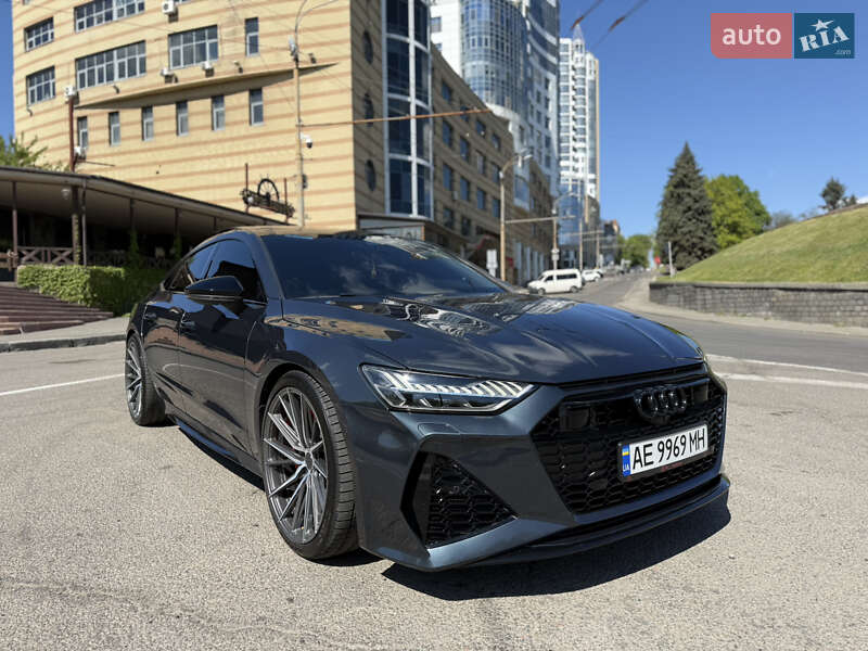 Лифтбек Audi A7 Sportback 2018 в Днепре