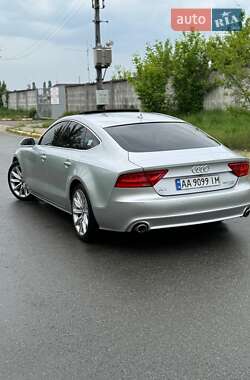 Лифтбек Audi A7 Sportback 2013 в 