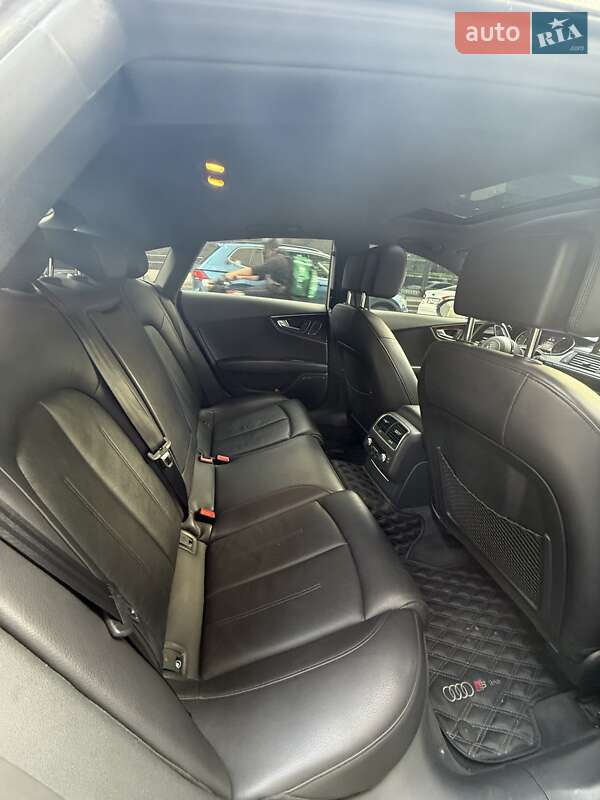 Лифтбек Audi A7 Sportback 2015 в Киеве