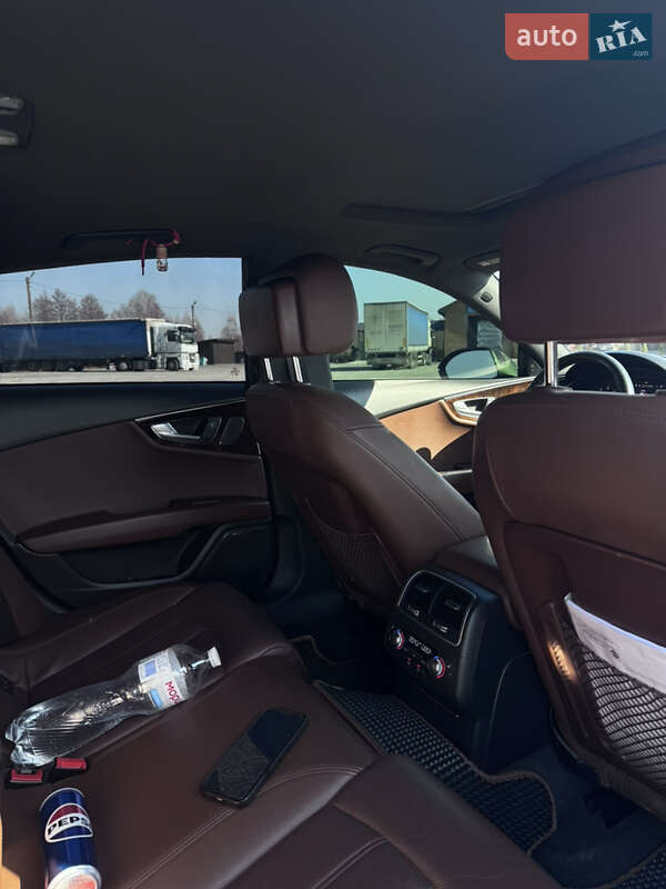 Лифтбек Audi A7 Sportback 2015 в Ровно